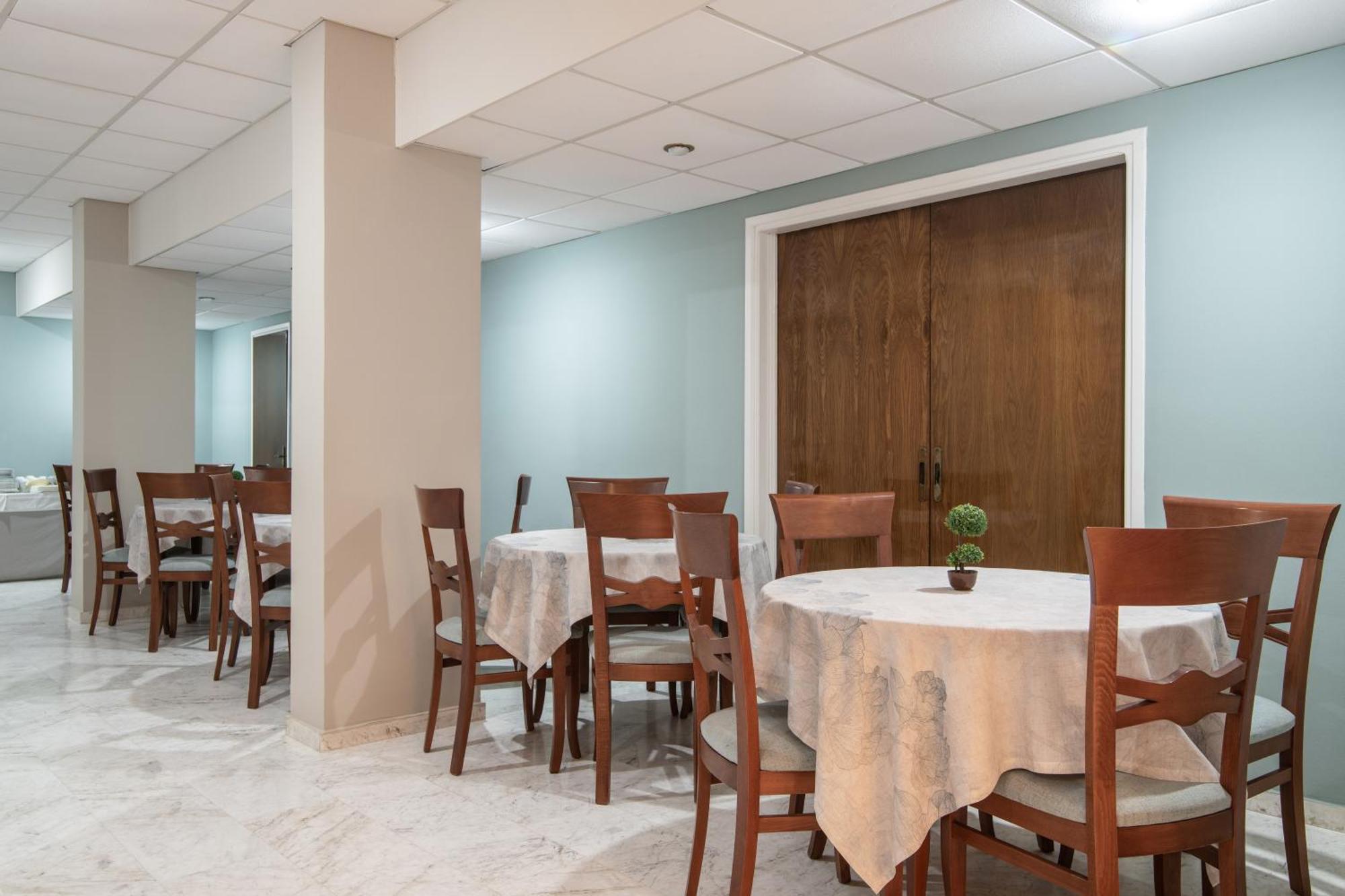 Daisy Hotel Planos (Zakynthos)